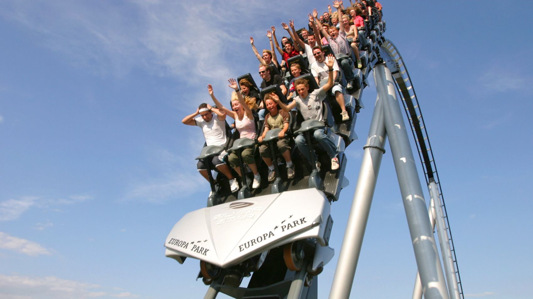 Die Achterbahn Silver Star im Europa-Park in Rust