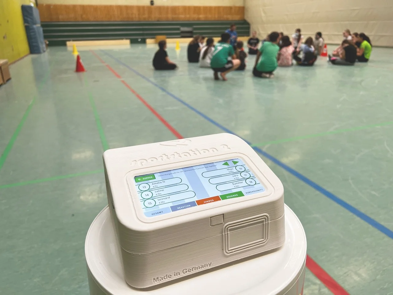 sportstation2 mit Ergebnisanzeige in einer Schulturnhalle